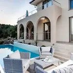 Belveder * Vela Luka